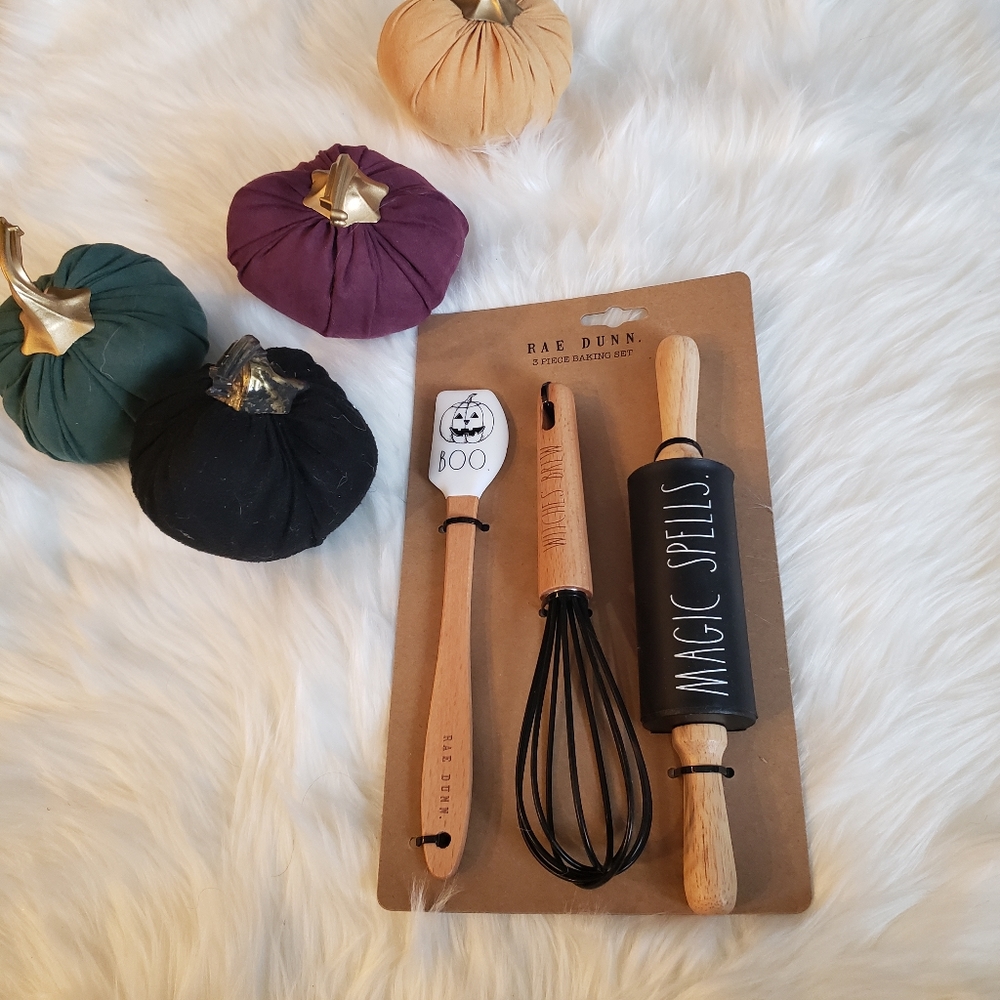 Reserved for Justine only